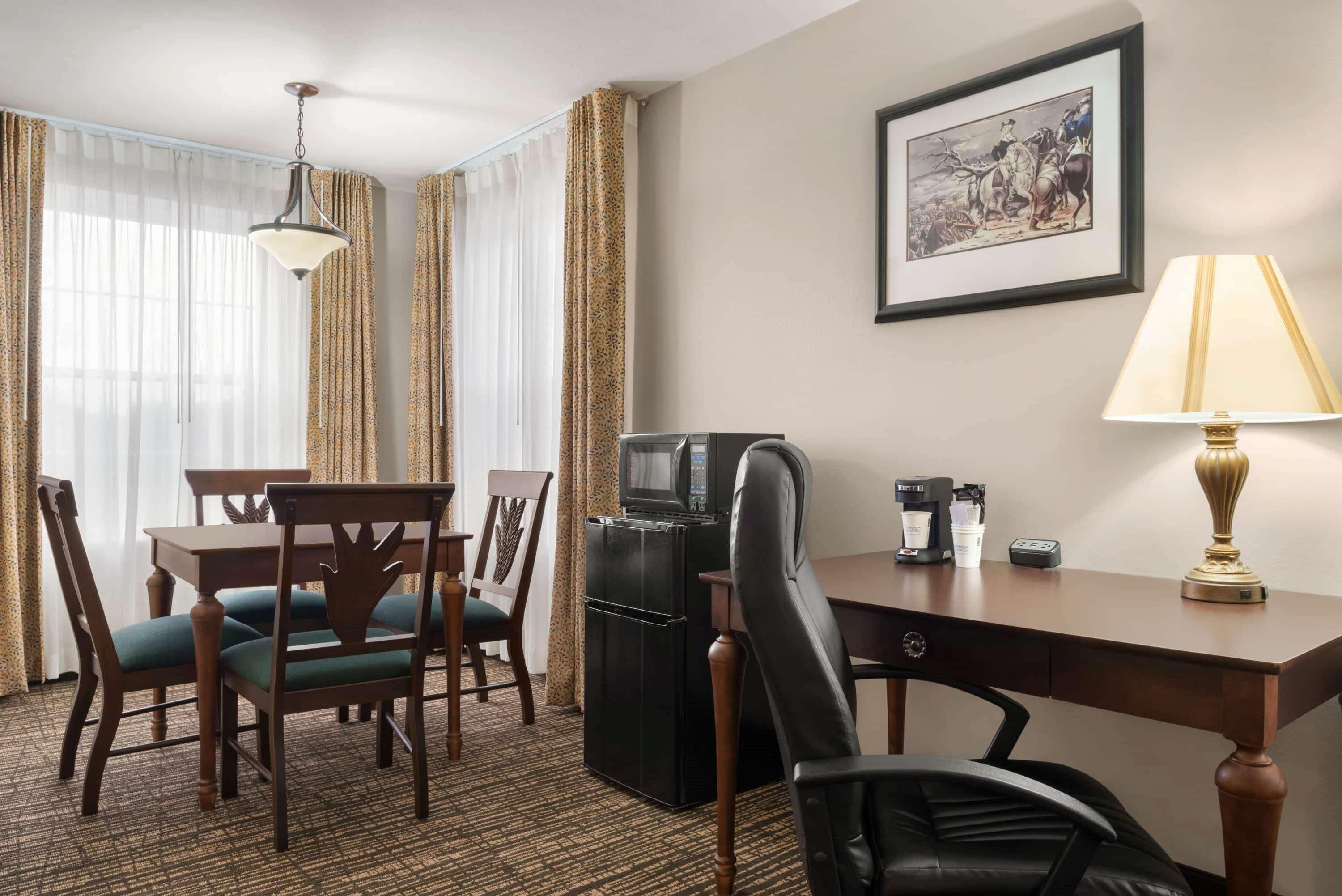 Hotel Baymont By Wyndham Washington Exteriér fotografie